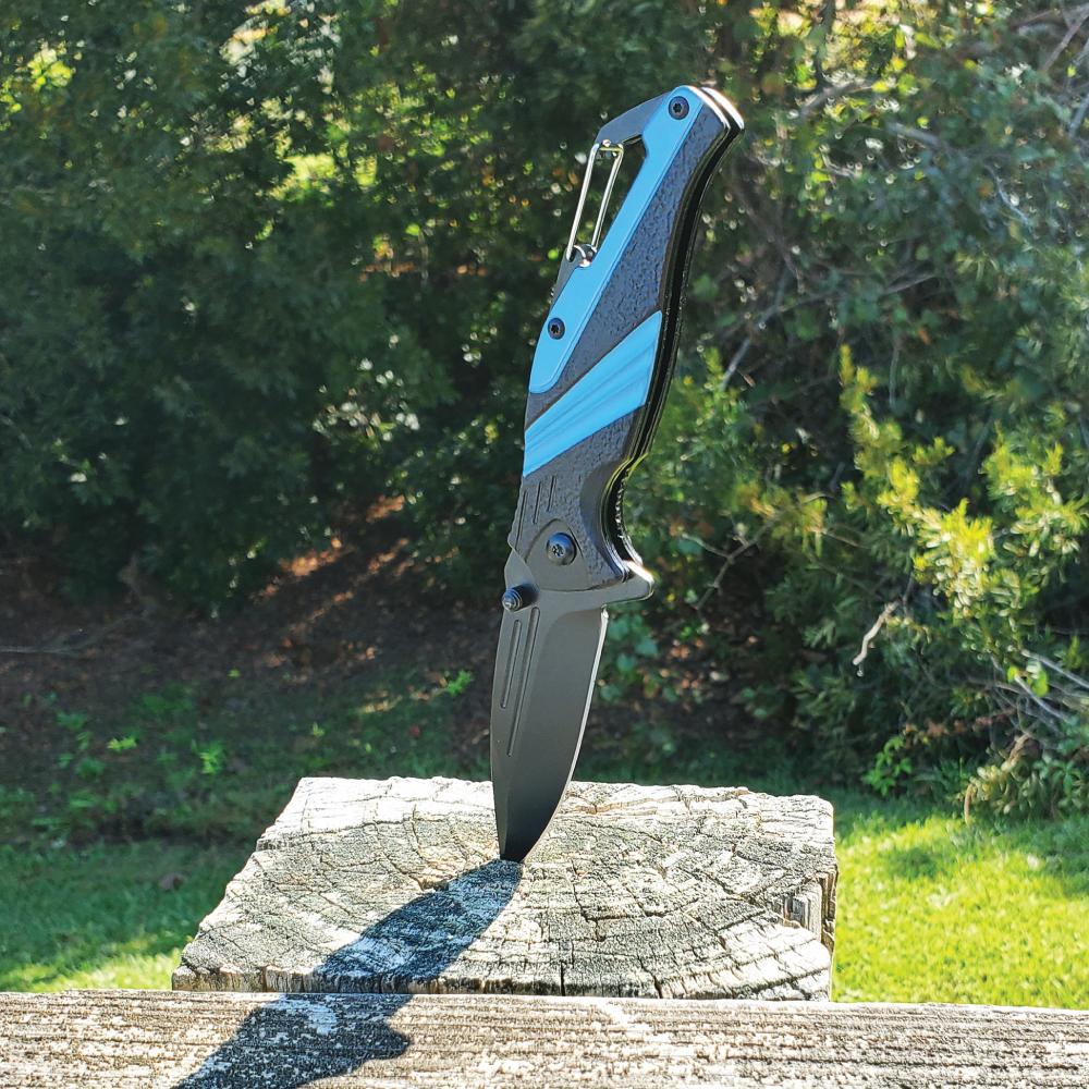 Striped 7" Tactical Knife - durable folding knife featuring a striped design, built for durability and precision in tactical situations.