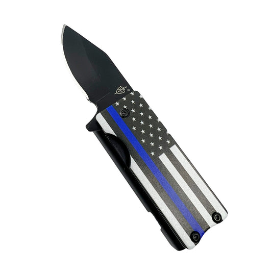 Lighter Holder Spring-Assisted Pocket Knife – compact tool combining a lighter holder and a spring-assisted folding knife with liner-lock and pocket clip, ideal for everyday carry, in white background.